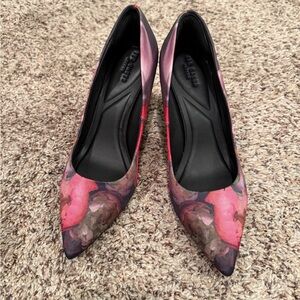 Ted Baker heels size 8